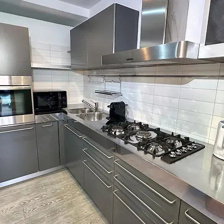 Apartmán D10s Sanpietro Řím